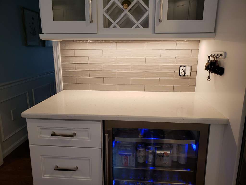 Bar backsplash